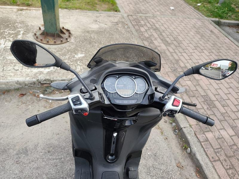 Piaggio MP3 LT yourban B kat