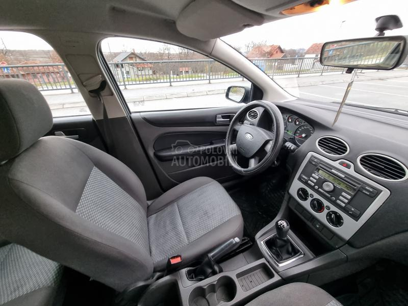 Ford Focus 1 8 TDCi sport