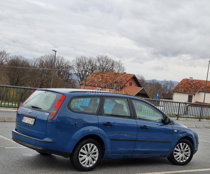 Ford Focus 1 8 TDCi sport