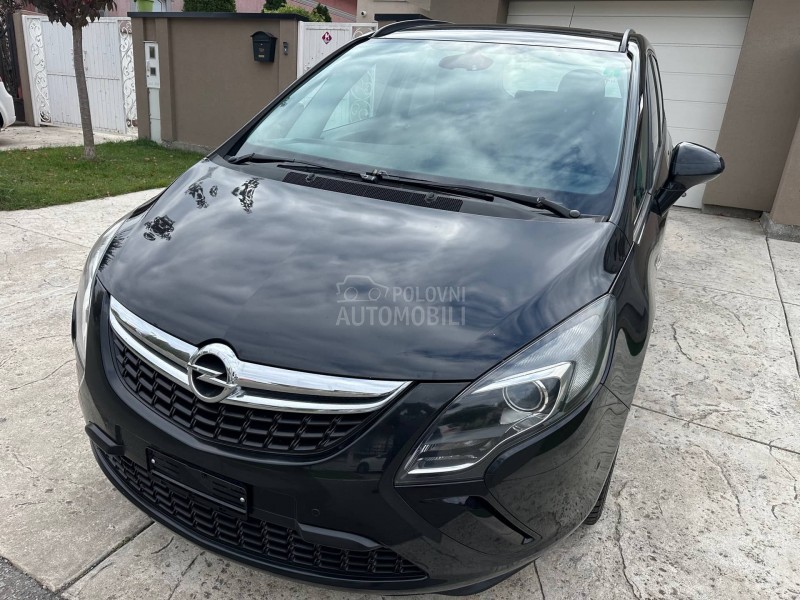 Opel Zafira 1.4 16v ENJOY
