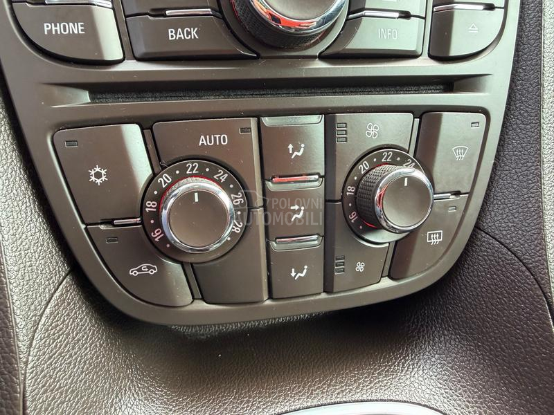 Opel Meriva 1.4 16V COSMO