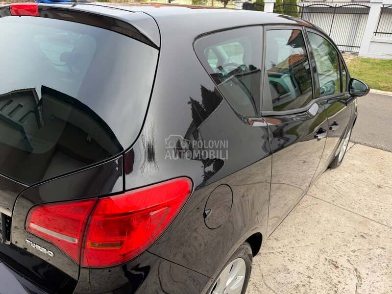 Opel Meriva 1.4 16V COSMO