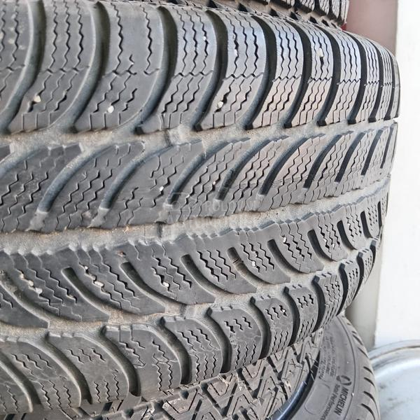 Sava 205/55 R16 Zimska