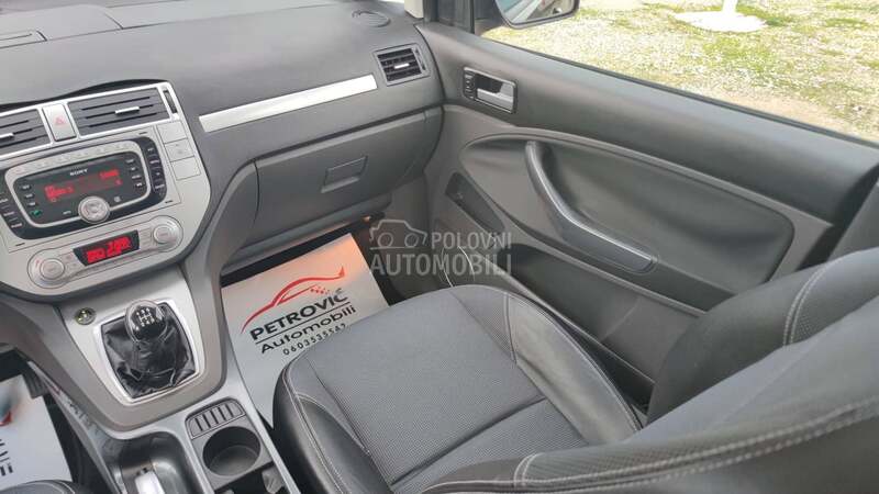 Ford C-Max 2.0i 16v /TITANIUM/