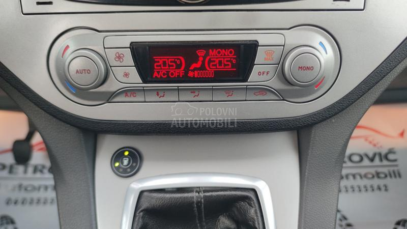 Ford C-Max 2.0i 16v /TITANIUM/