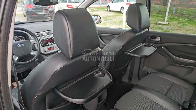 Ford C-Max 2.0i 16v /TITANIUM/