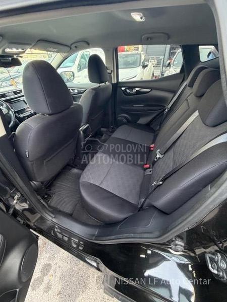 Nissan Qashqai 1.2 MT NCONNECTA