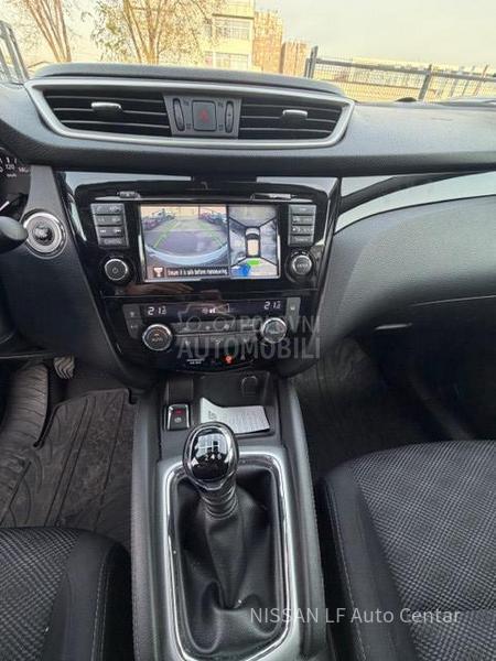Nissan Qashqai 1.2 MT NCONNECTA