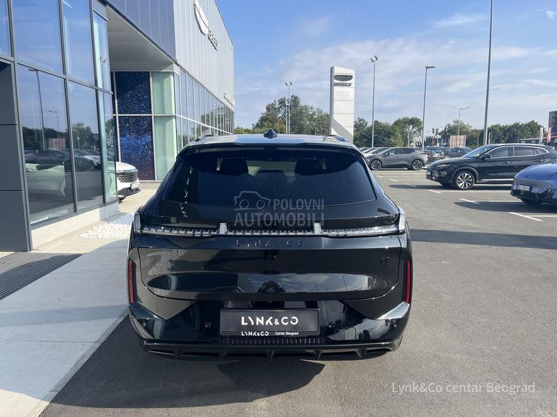 Lynk & Co 08 MORE PHEV