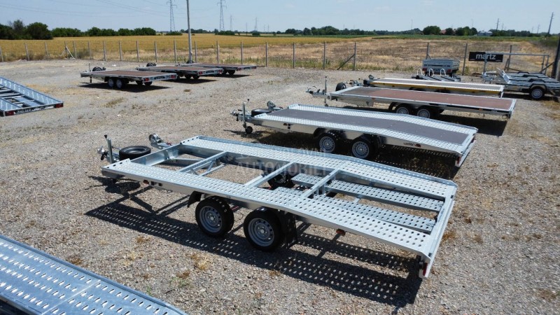 Nova REBEL 4.5m 2,7t zakosena