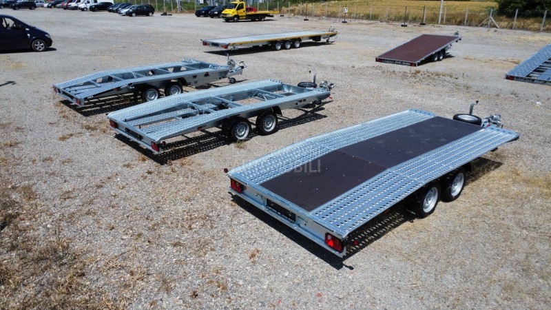 Nova REBEL 4.5m 2,7t zakosena