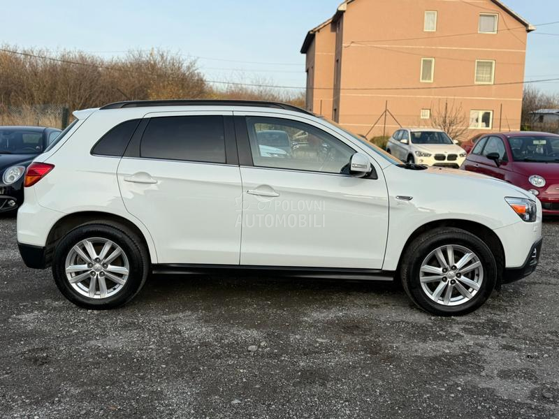 Mitsubishi ASX 1.8 DI-D EXCLUSIVE