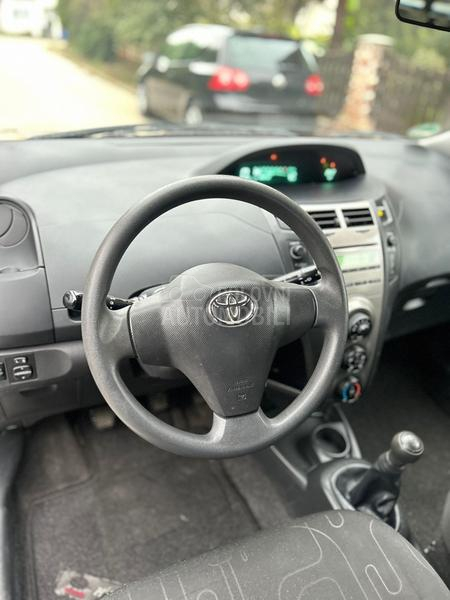 Toyota Yaris 1.0