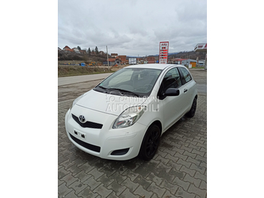 Toyota Yaris 1.0