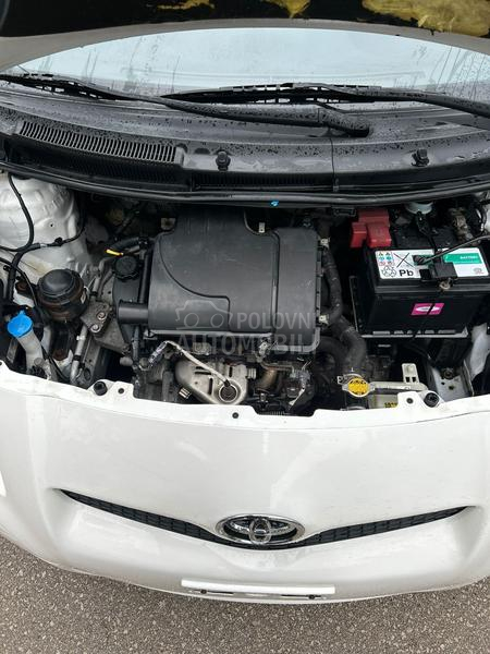 Toyota Yaris 1.0