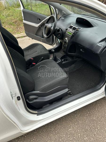 Toyota Yaris 1.0