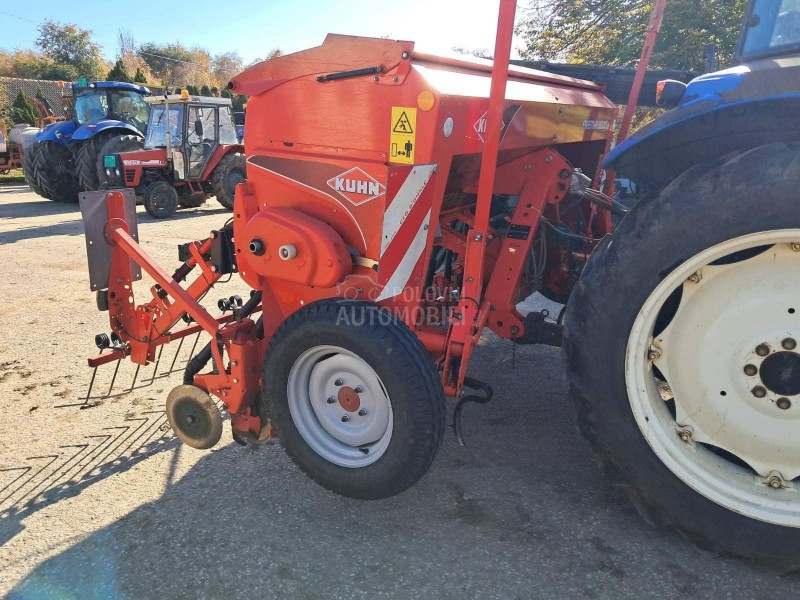 Kuhn Premia 3000
