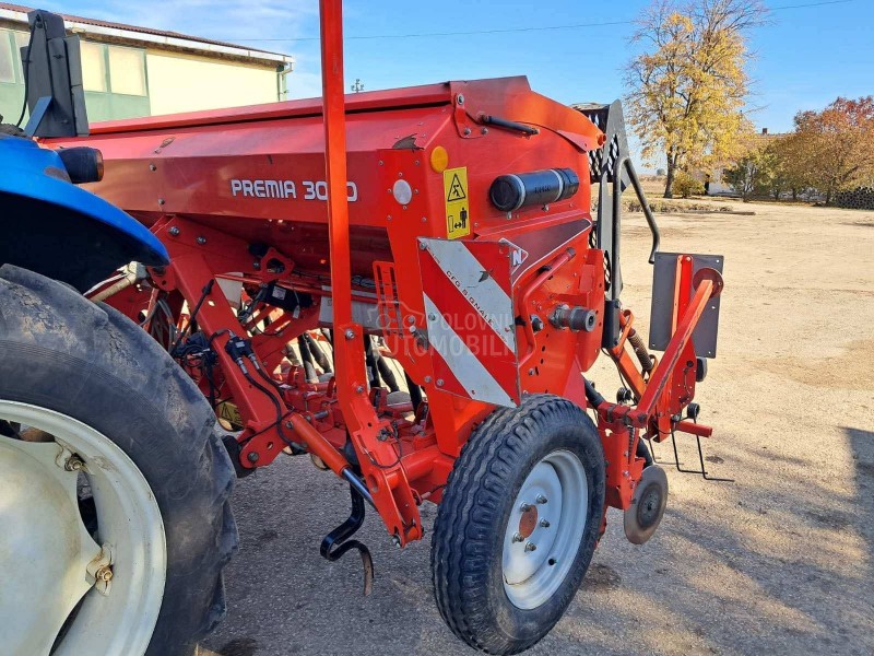 Kuhn Premia 3000