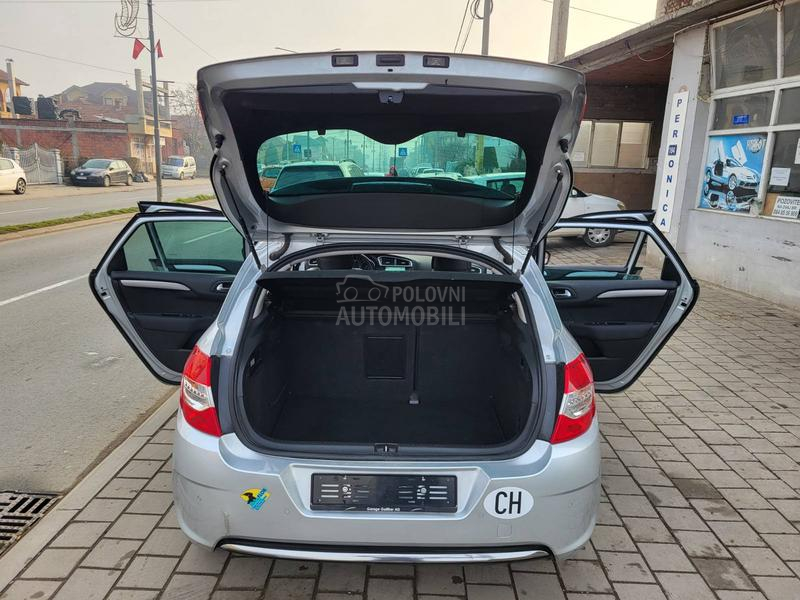 Citroen C4 2.0hdi exklusive NOV