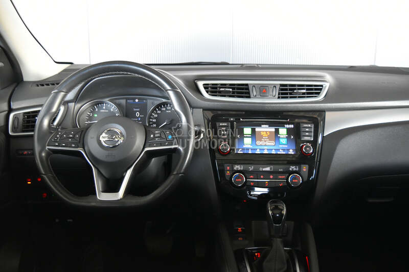 Nissan Qashqai 1.3 DIG-T Tekna