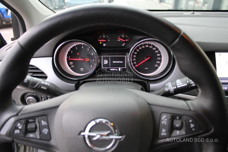 Opel Astra K 1.4 TURBO