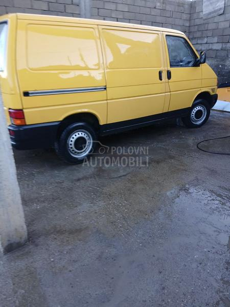 Volkswagen Transporter T4 1.9TD