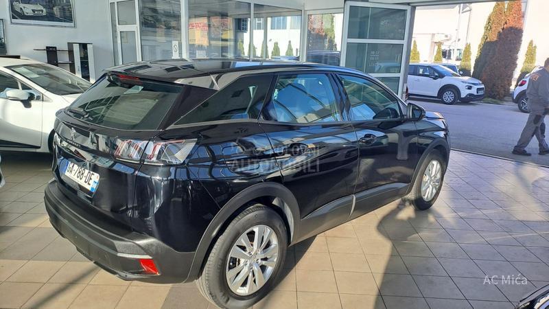 Peugeot 3008 1.2NAV LED ALU 72000