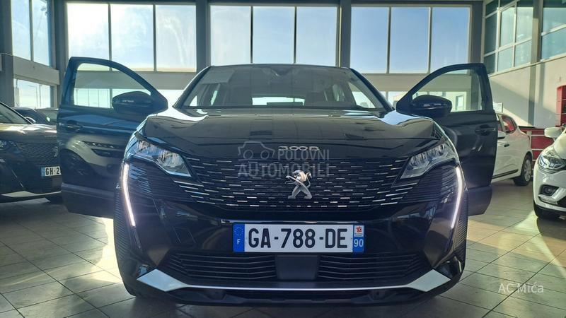 Peugeot 3008 1.2NAV LED ALU 72000