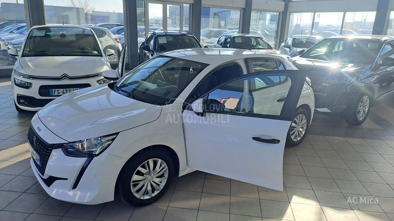 Peugeot 208 1.5 BLU NAV LED USB