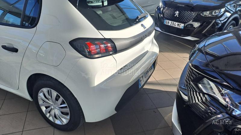 Peugeot 208 1.5 BLU NAV LED USB