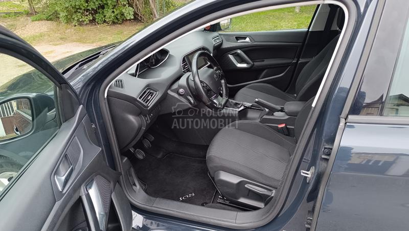 Peugeot 308 1.6 blue HDI