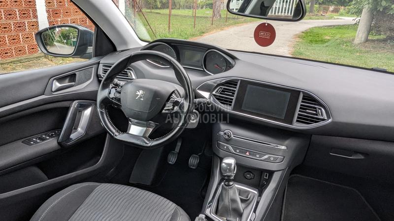 Peugeot 308 1.6 blue HDI