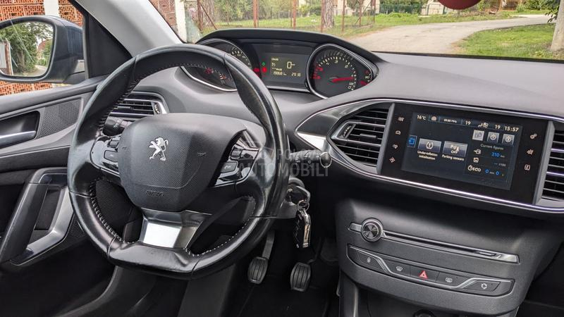 Peugeot 308 1.6 blue HDI