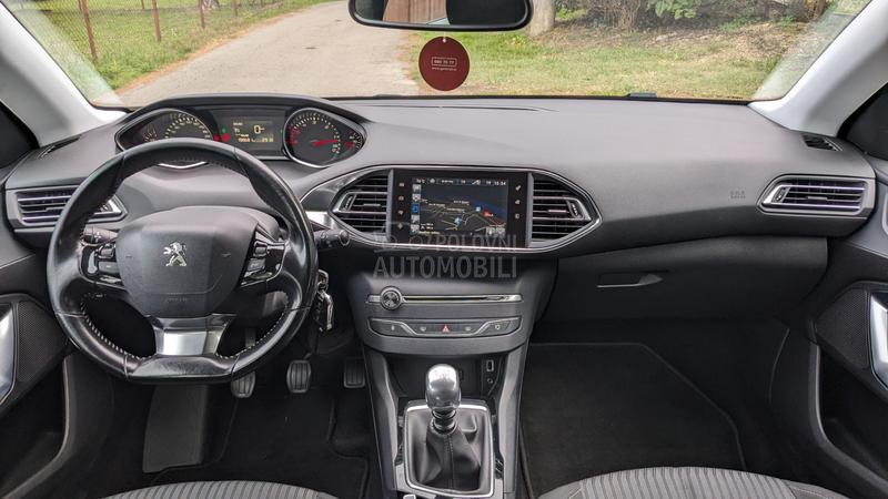 Peugeot 308 1.6 blue HDI