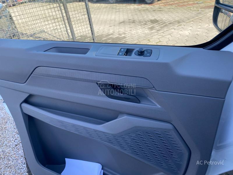 Volkswagen Transporter T7 KR 2.0 TDI