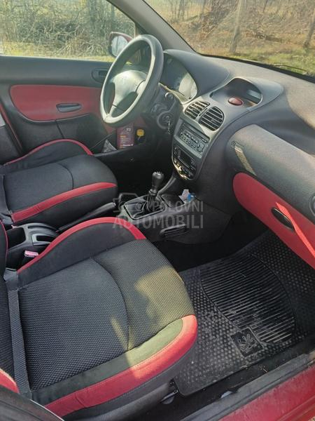 Peugeot 206 
