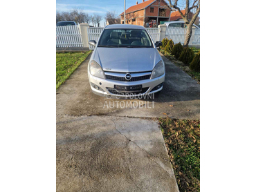 Astra H GTC ukrasna maska za Opel Astra H od 2004. do 2010. god.