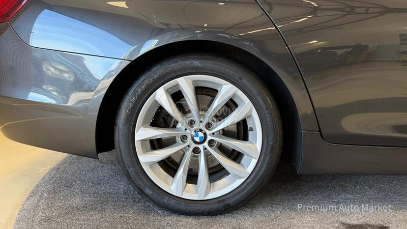 BMW 520 //2.0d/RESTY/PANO///