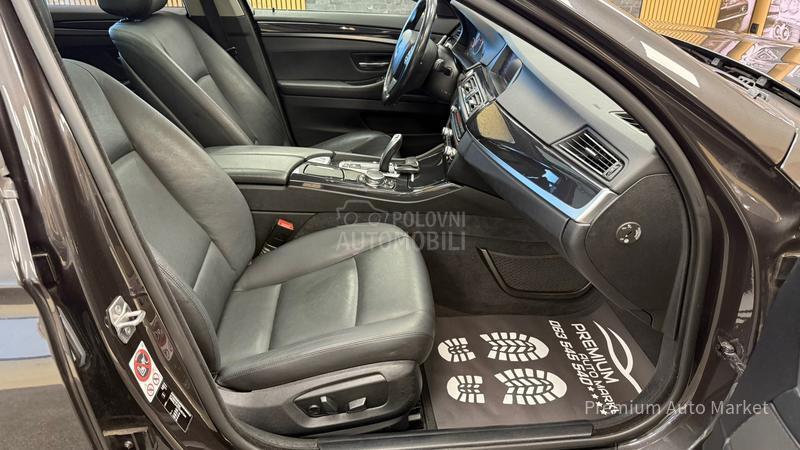 BMW 520 //2.0d/RESTY/PANO///