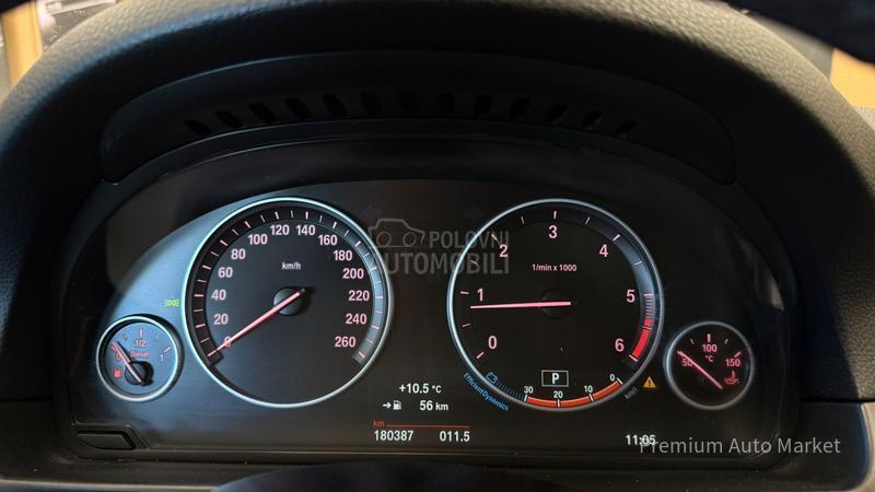 BMW 520 //2.0d/RESTY/PANO///