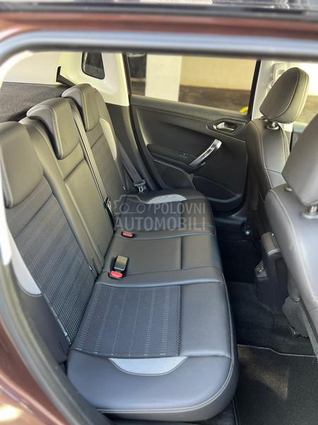 Peugeot 2008 1.6 HDI