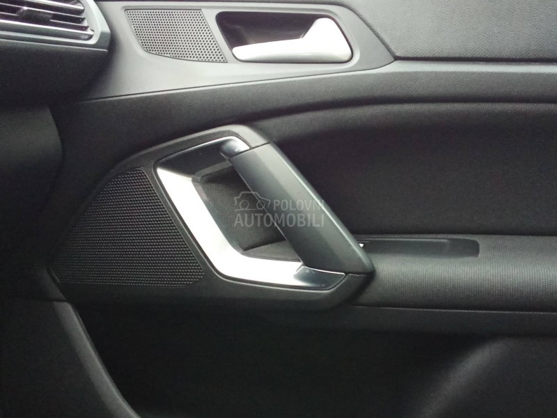 Peugeot 308 VIRTUAL ALLURE