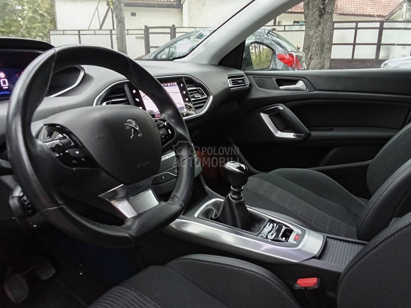 Peugeot 308 VIRTUAL ALLURE
