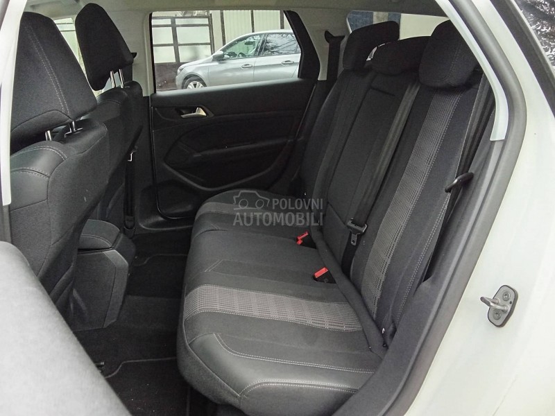 Peugeot 308 VIRTUAL ALLURE