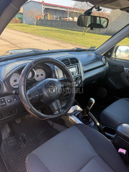 Toyota RAV 4 