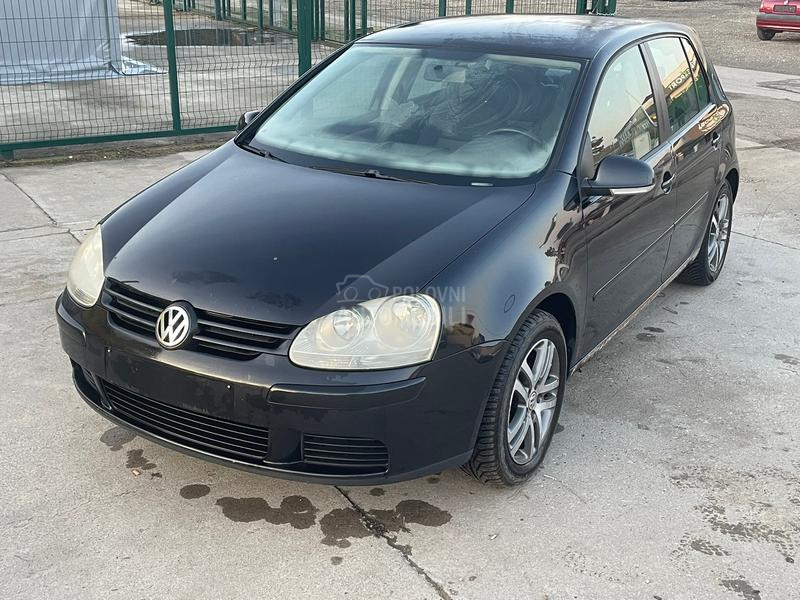Volkswagen Golf 5 1.9TDI SPORT-LINE