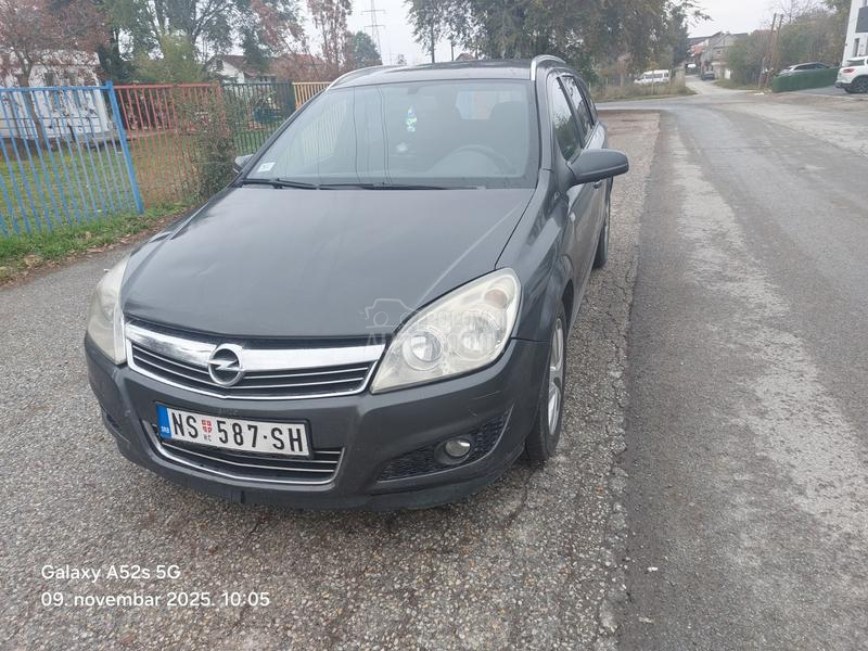 Opel Astra H 1.7cdti