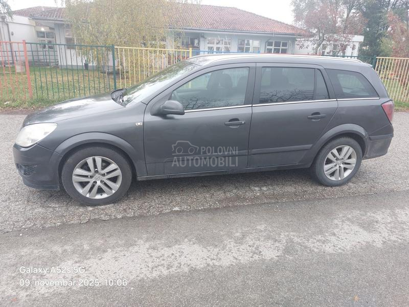 Opel Astra H 1.7cdti