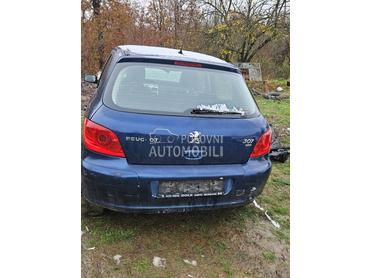 Zadnji branik za Peugeot 307 od 2002. do 2007. god.