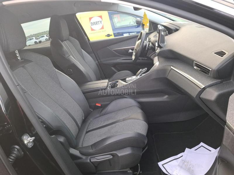 Peugeot 3008 1.5 BLUEHDI ALLURE